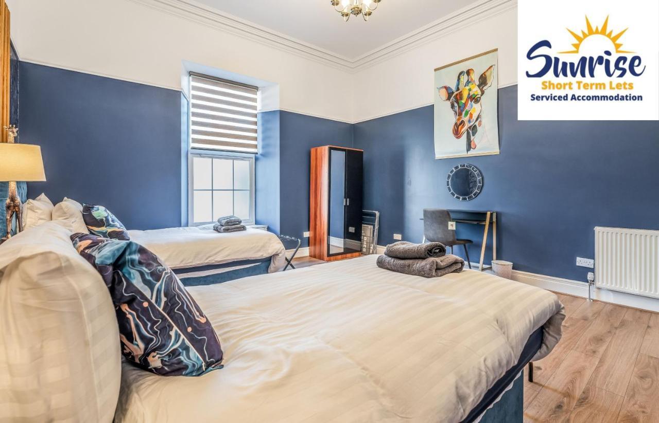 Presidential Apartment, Family Home, Luxury Bedrooms, 2 Rooms, 1 King Bed, 2 Single Beds, Free Wifi, Free Parking, Tourists, Business Travelers, Relocation, Beautiful River Views, - Long Stays, Invoice And Reduced Price Are Only Via Sunrise Short Let ダンディー エクステリア 写真