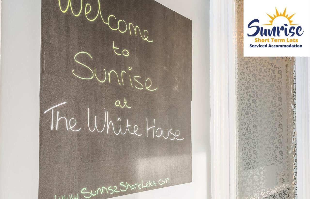 Presidential Apartment, Family Home, Luxury Bedrooms, 2 Rooms, 1 King Bed, 2 Single Beds, Free Wifi, Free Parking, Tourists, Business Travelers, Relocation, Beautiful River Views, - Long Stays, Invoice And Reduced Price Are Only Via Sunrise Short Let ダンディー エクステリア 写真
