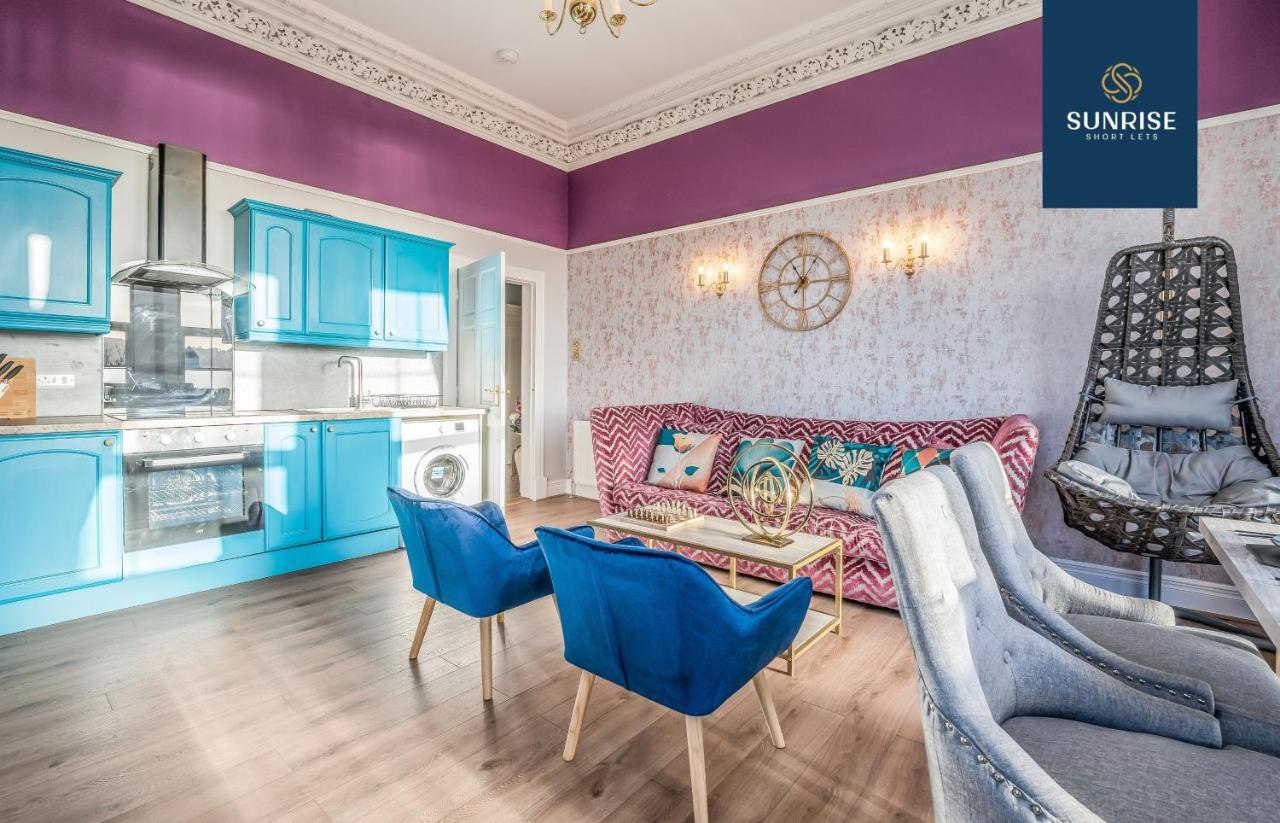 Presidential Apartment, Family Home, Luxury Bedrooms, 2 Rooms, 1 King Bed, 2 Single Beds, Free Wifi, Free Parking, Tourists, Business Travelers, Relocation, Beautiful River Views, - Long Stays, Invoice And Reduced Price Are Only Via Sunrise Short Let ダンディー エクステリア 写真